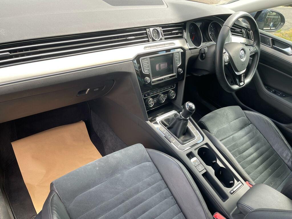 Volkswagen Passat 2.0 Tdi Bluemotion Tech Se Business Estate Die Grey #8