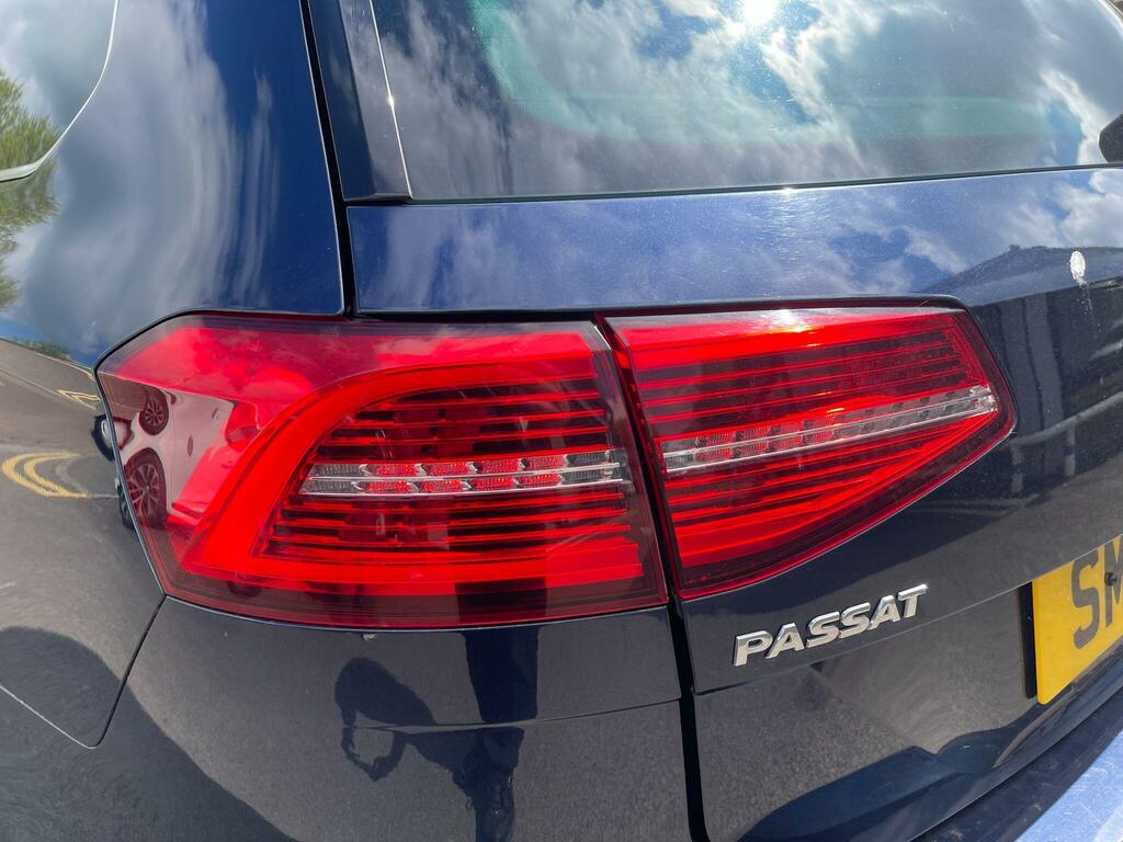 Volkswagen Passat 2.0 Tdi Bluemotion Tech Se Business Estate Die Grey #27