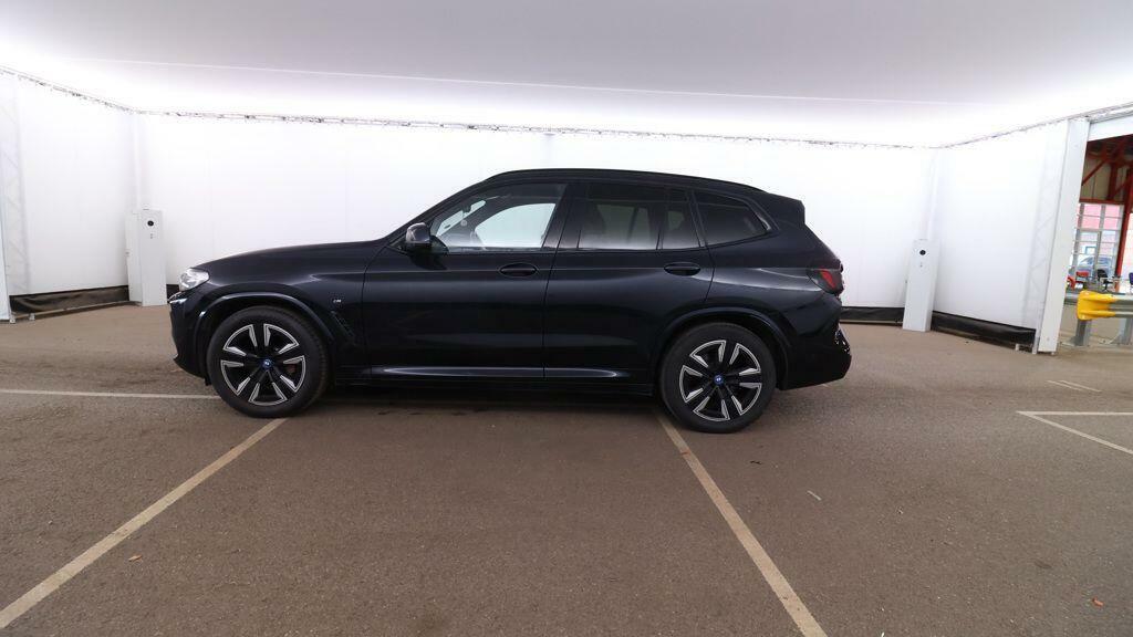 BMW iX3 80Kwh M Sport #4