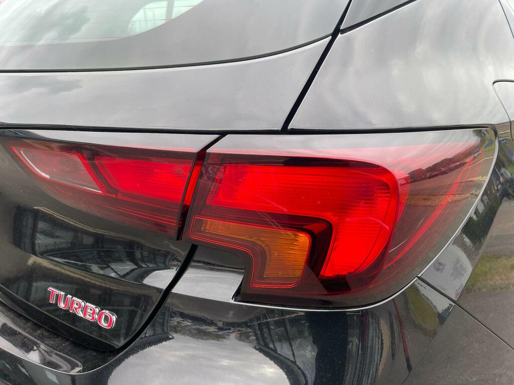 Vauxhall Astra 1.6T 16V 200 Elite Nav Hatchback Red #59