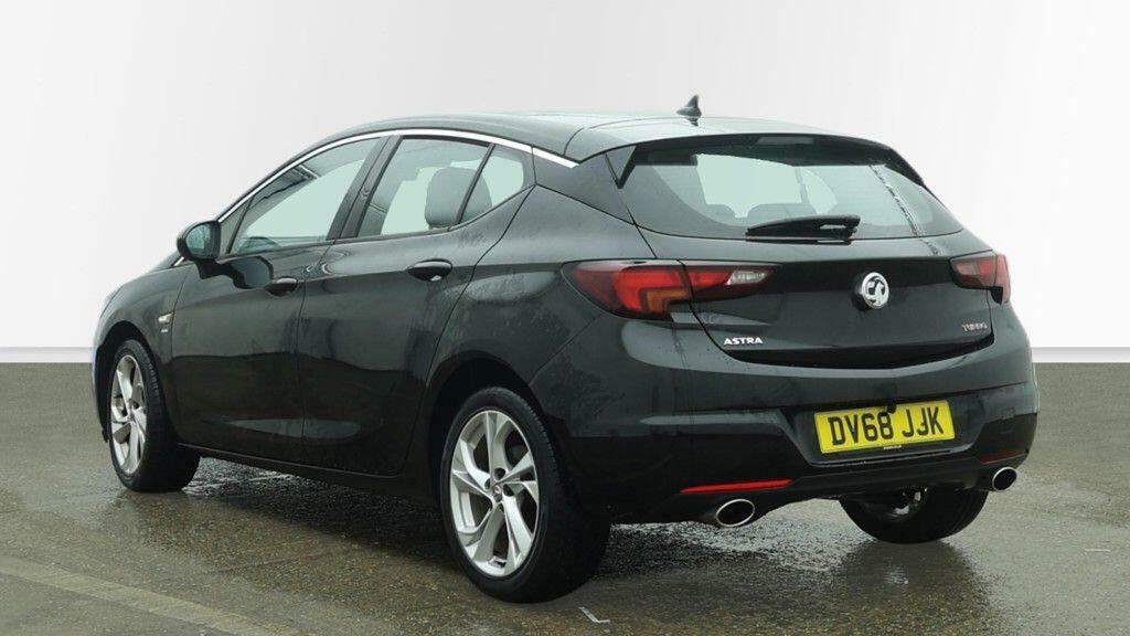Vauxhall Astra 1.6T 16V 200 Elite Nav Hatchback Red #11