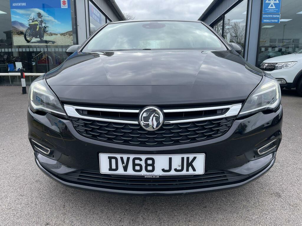 Vauxhall Astra 1.6T 16V 200 Elite Nav Hatchback Red #7