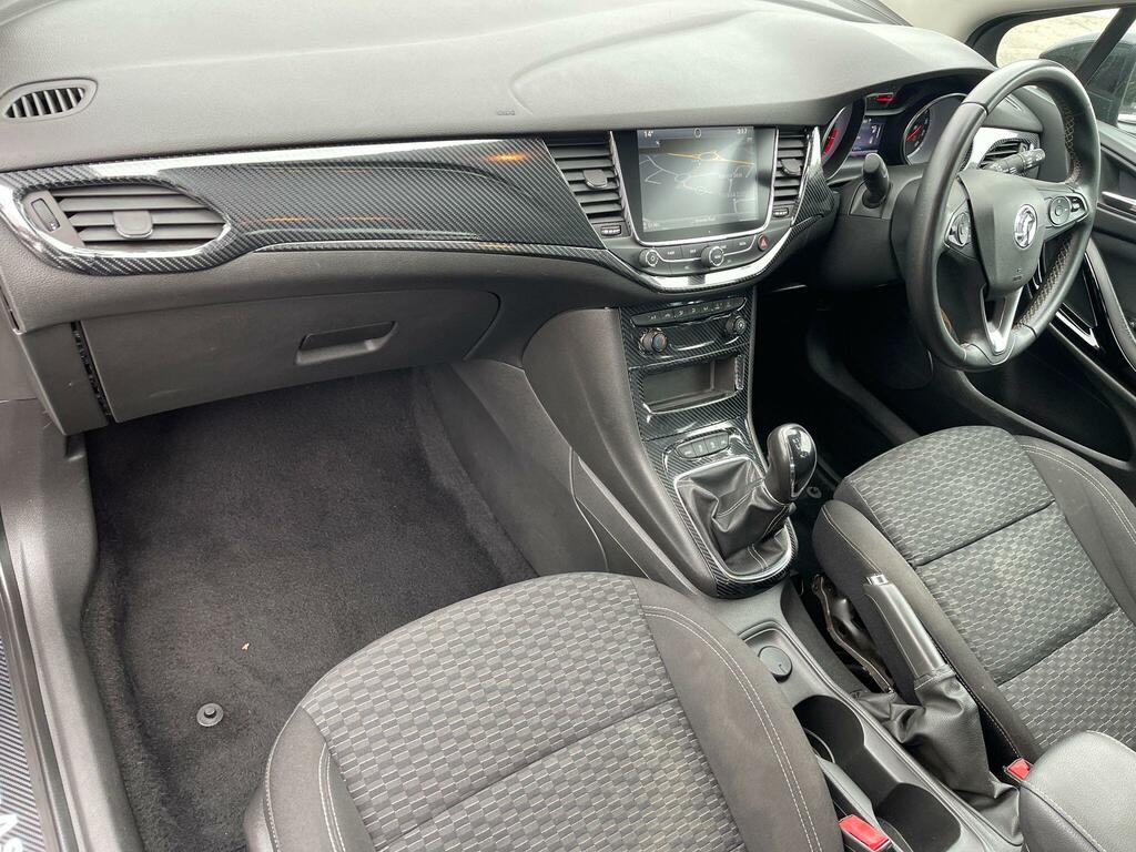 Vauxhall Astra 1.6T 16V 200 Elite Nav Hatchback Red #23