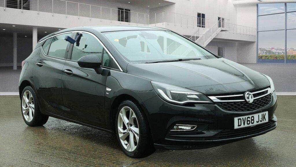 Vauxhall Astra 1.6T 16V 200 Elite Nav Hatchback Red #12