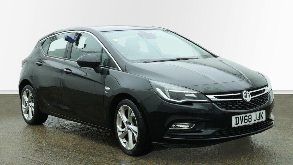 Vauxhall Astra 1.6T 16V 200 Elite Nav Hatchback Red #9