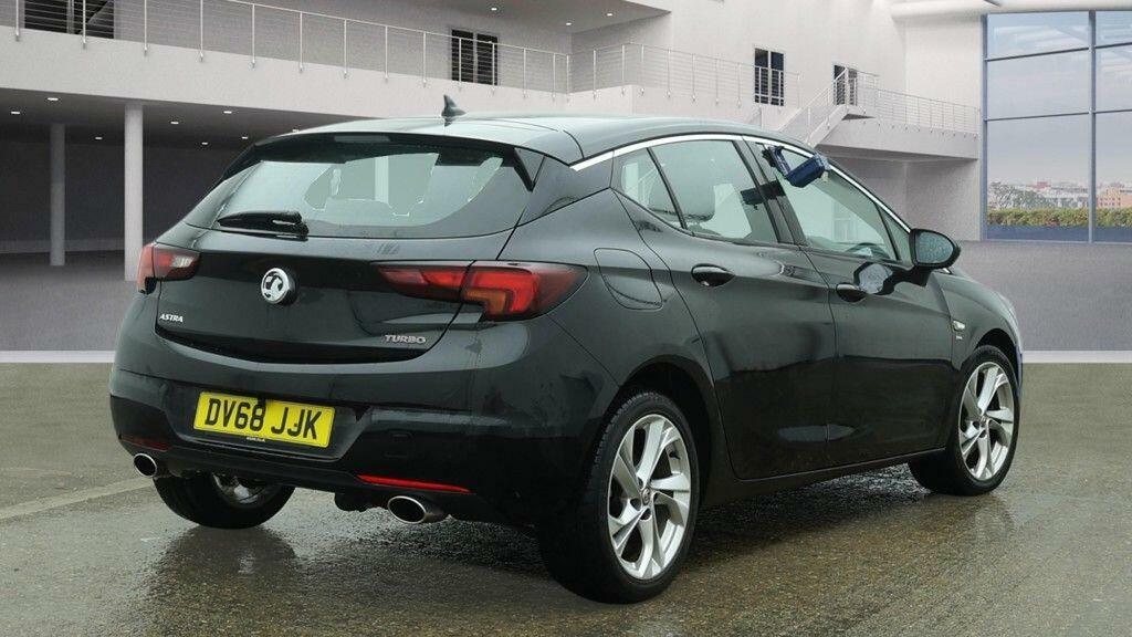 Vauxhall Astra 1.6T 16V 200 Elite Nav Hatchback Red #20