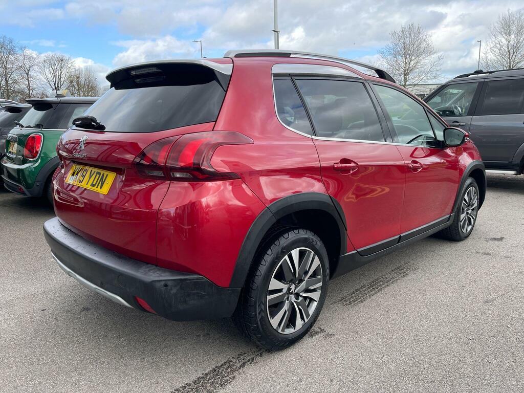 Peugeot 2008 1.2 Puretech Allure Premium Euro 6 Ss Red #6