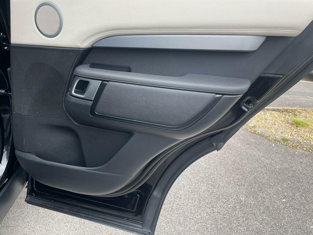 Land Rover Discovery 3.0 D300 R-dynamic Hse Blue #31