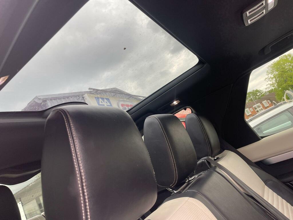 Land Rover Discovery 3.0 D300 R-dynamic Hse Blue #39