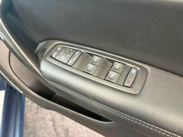 Renault Megane Megane Dynamique S Nav Dci Black #26