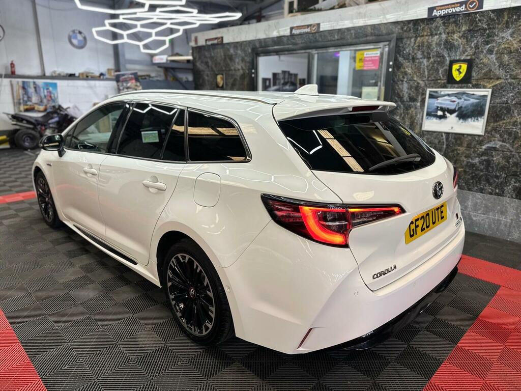 Toyota Corolla 1.8 Vvt-h Gr Sport Touring Sports Cvt Euro 6 Ss White #2