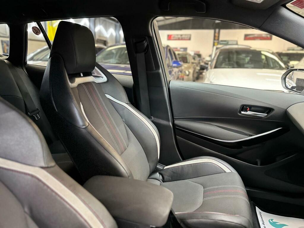 Toyota Corolla 1.8 Vvt-i Hybrid Design Cvt Red #69