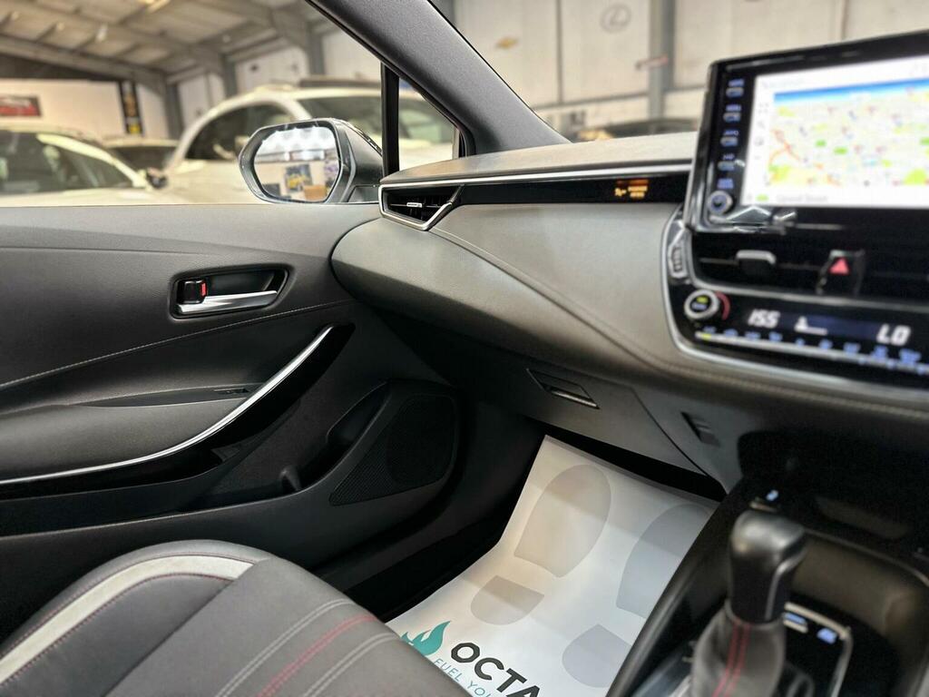 Toyota Corolla 1.8 Vvt-i Hybrid Design Cvt Red #50