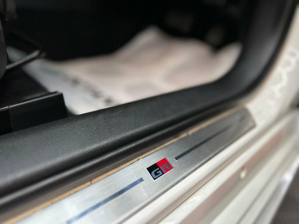 Toyota Corolla 1.8 Vvt-i Hybrid Design Cvt Red #71