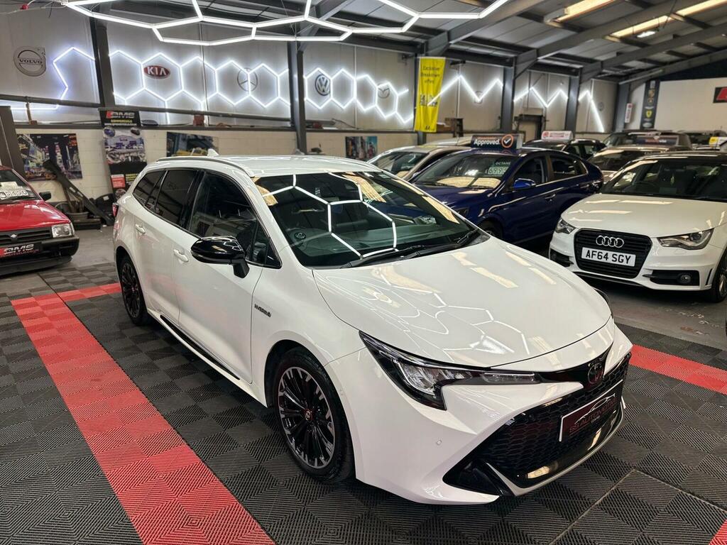 Toyota Corolla 1.8 Vvt-i Hybrid Design Cvt Red #17