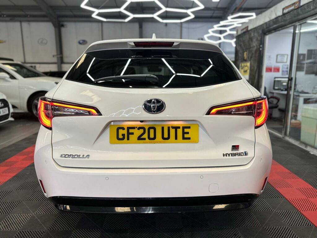 Toyota Corolla 1.8 Vvt-i Hybrid Design Cvt Red #35