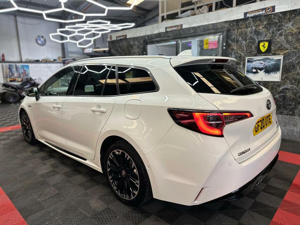 Toyota Corolla 1.8 Vvt-i Hybrid Design Cvt Red #30