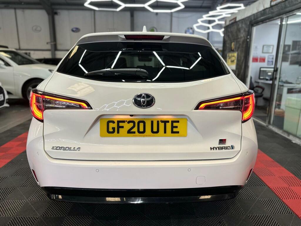 Toyota Corolla 1.8 Vvt-i Hybrid Design Cvt Red #38