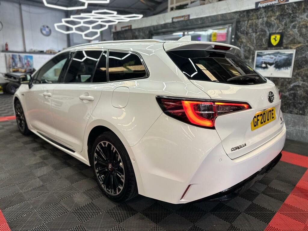 Toyota Corolla 1.8 Vvt-i Hybrid Design Cvt Red #28