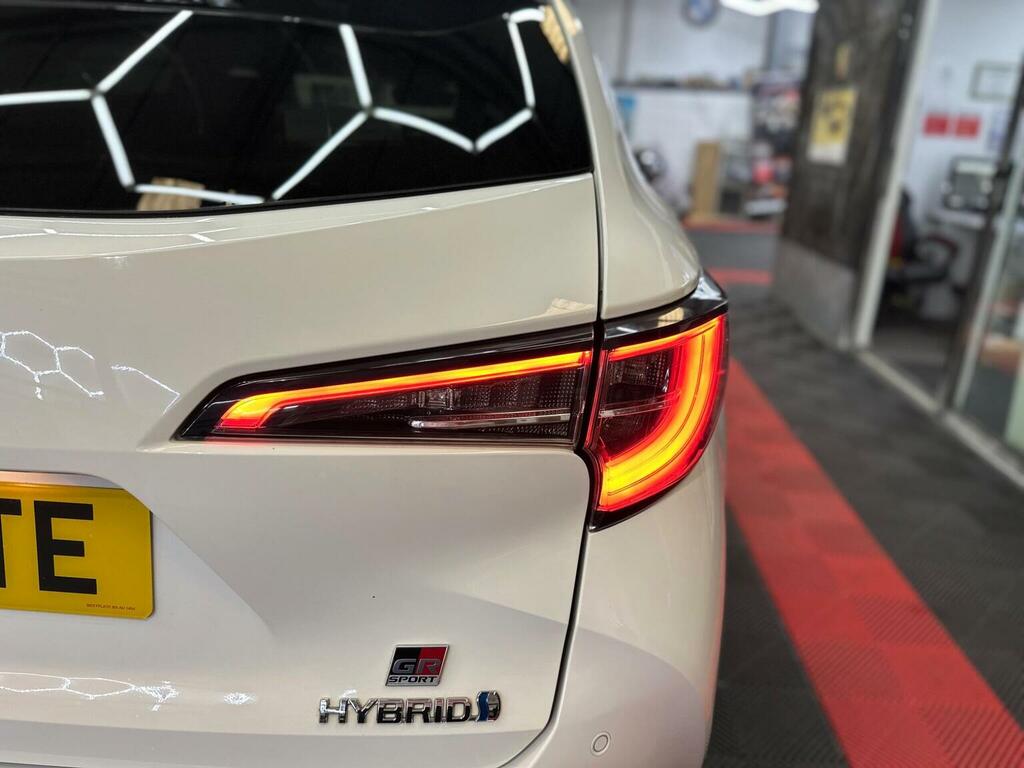 Toyota Corolla 1.8 Vvt-i Hybrid Design Cvt Red #36