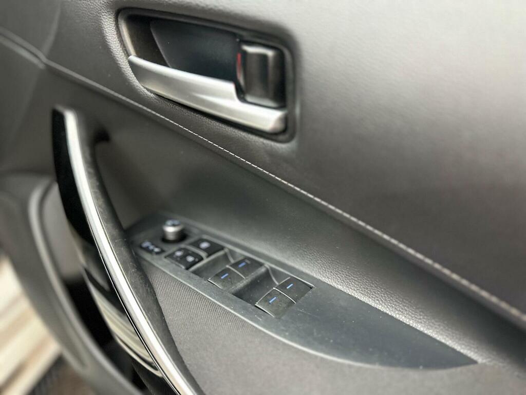 Toyota Corolla 1.8 Vvt-i Hybrid Design Cvt Red #61