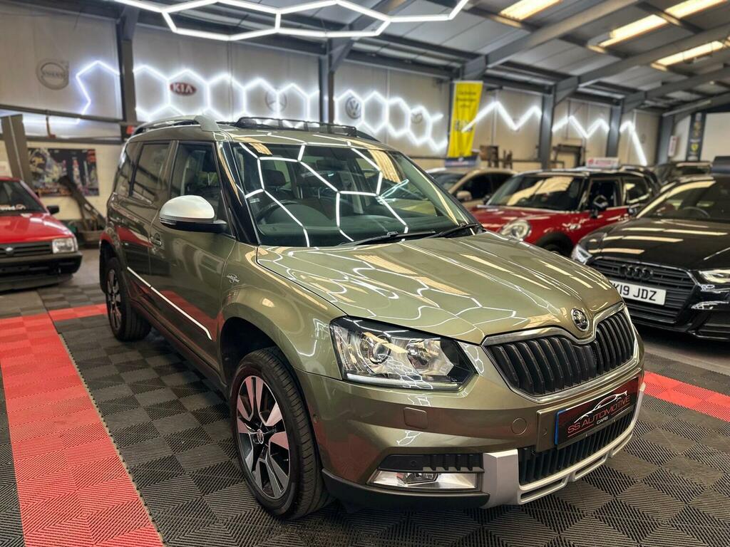 Skoda Yeti Suv Black #13