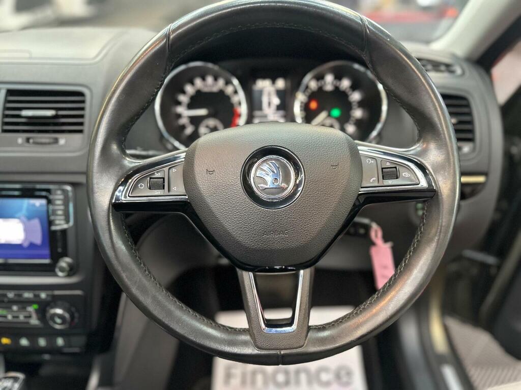 Skoda Yeti Suv Black #65