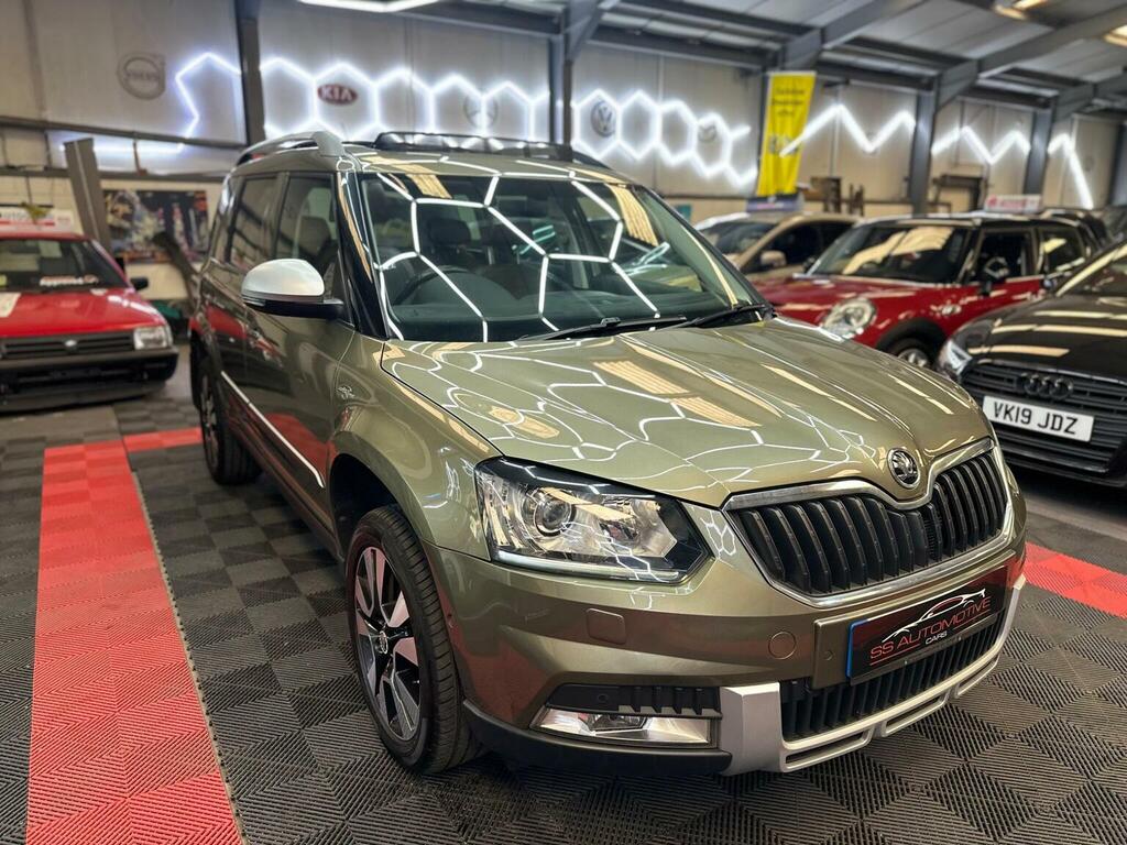 Skoda Yeti Suv Black #11
