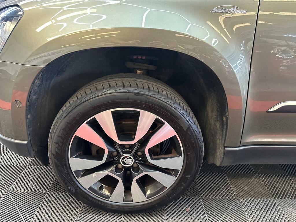 Skoda Yeti Suv Black #57