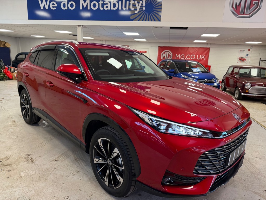 MG HS 1.5 T-gdi Trophy Red