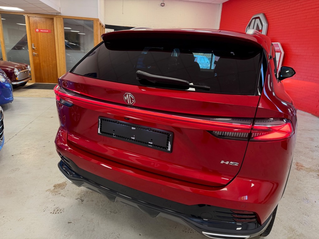 MG HS 1.5 T-gdi Trophy Red #3