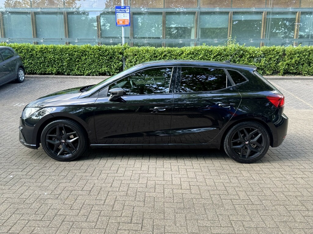 Seat Ibiza 1.0 Tsi Fr 2017 BU67UDP Black #4