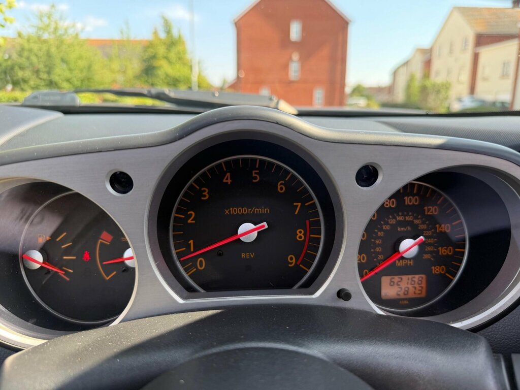 Nissan 350Z Z 3.5 V6 Gt Black #31
