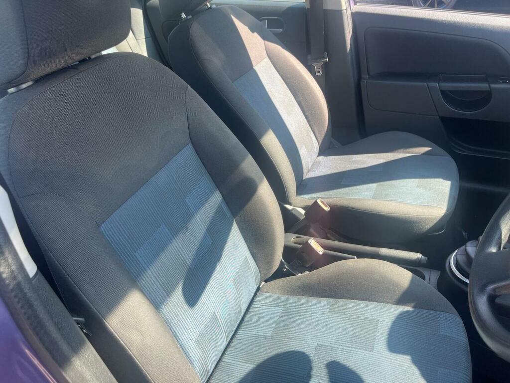 Ford Fiesta Hatchback Silver #9