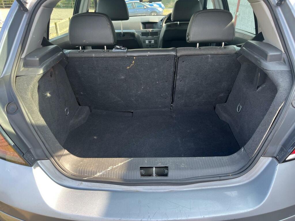 Vauxhall Astra 1.8I 16V Life  #9