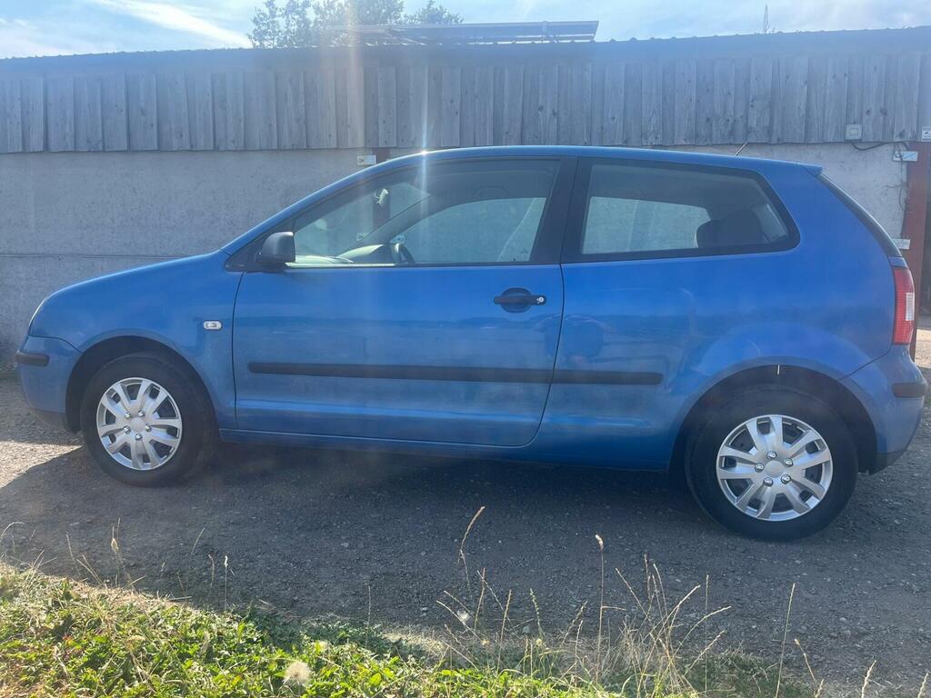 Volkswagen Polo Blue #4
