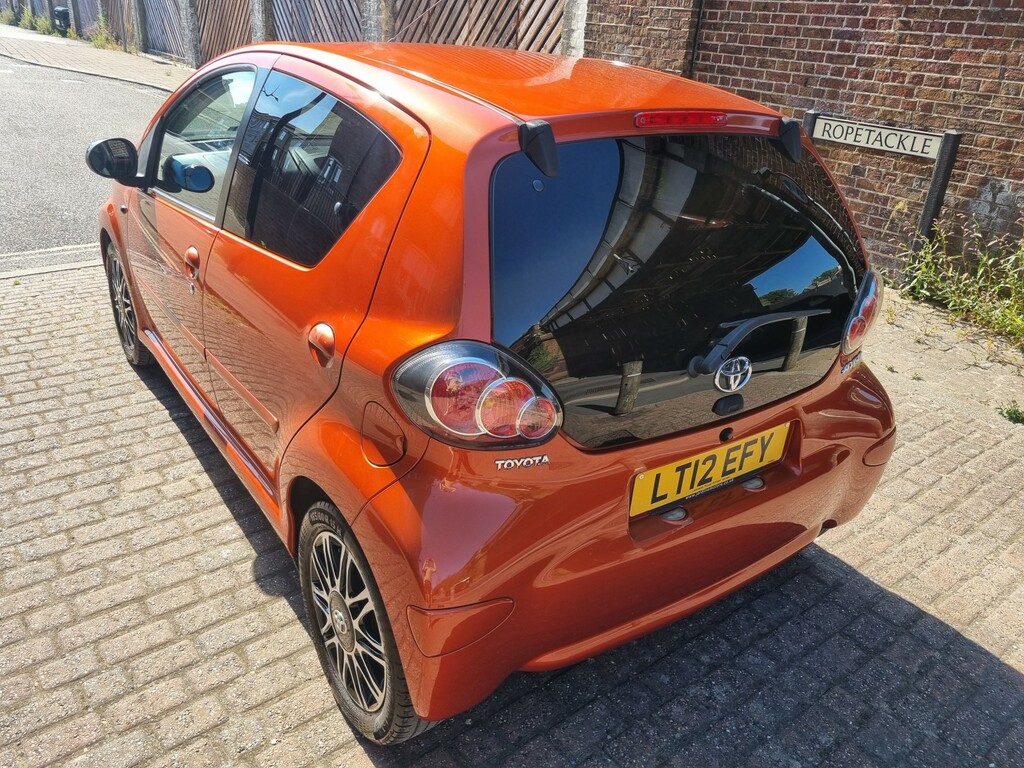 Toyota Aygo Hatchback 1.0 Vvt-i Fire 2012 Red #4