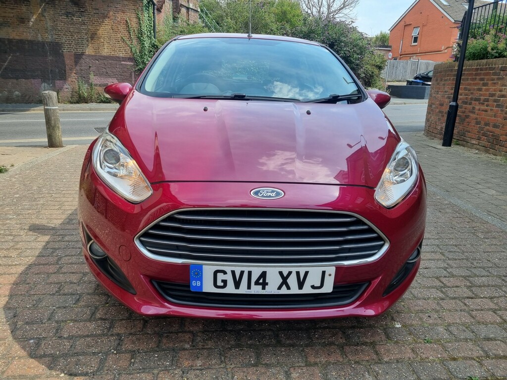 Ford Fiesta Hatchback 1.0 T Ecoboost Zetec 2014 GV14XVJ Red #2