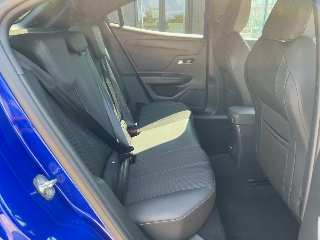 Vauxhall Mokka Ultimate Blue #10