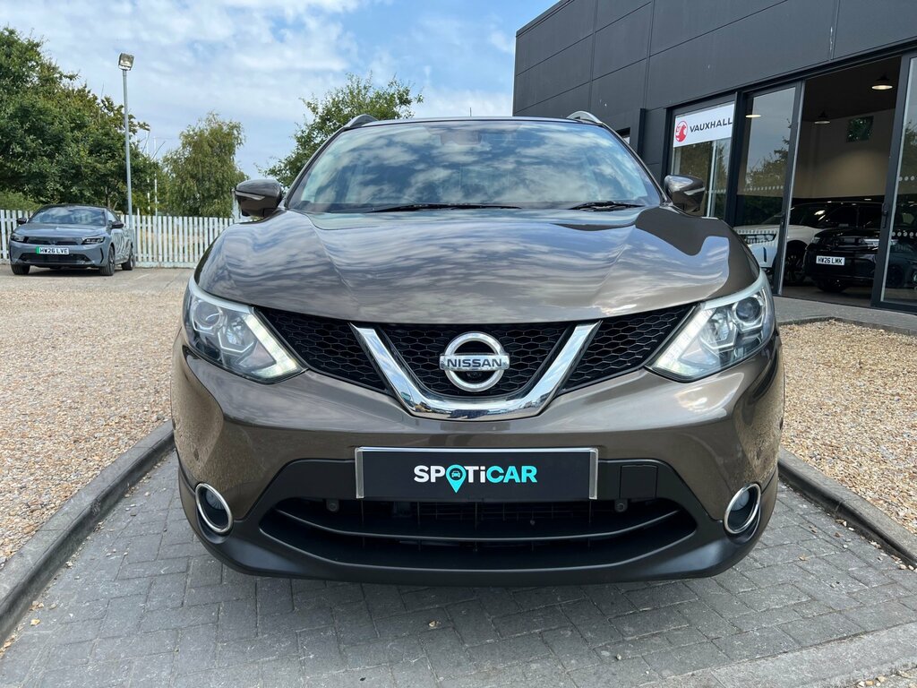 Nissan Qashqai Tekna 1.5 Dci 110Ps DP14ZXN Beige #2
