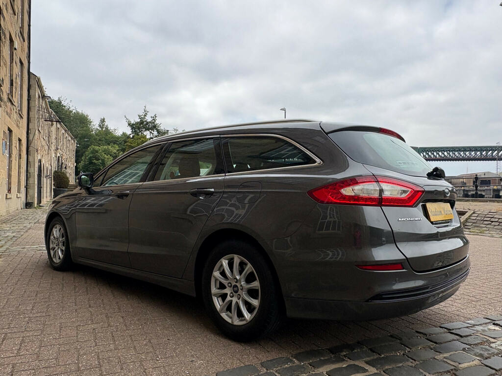 Ford Mondeo #23