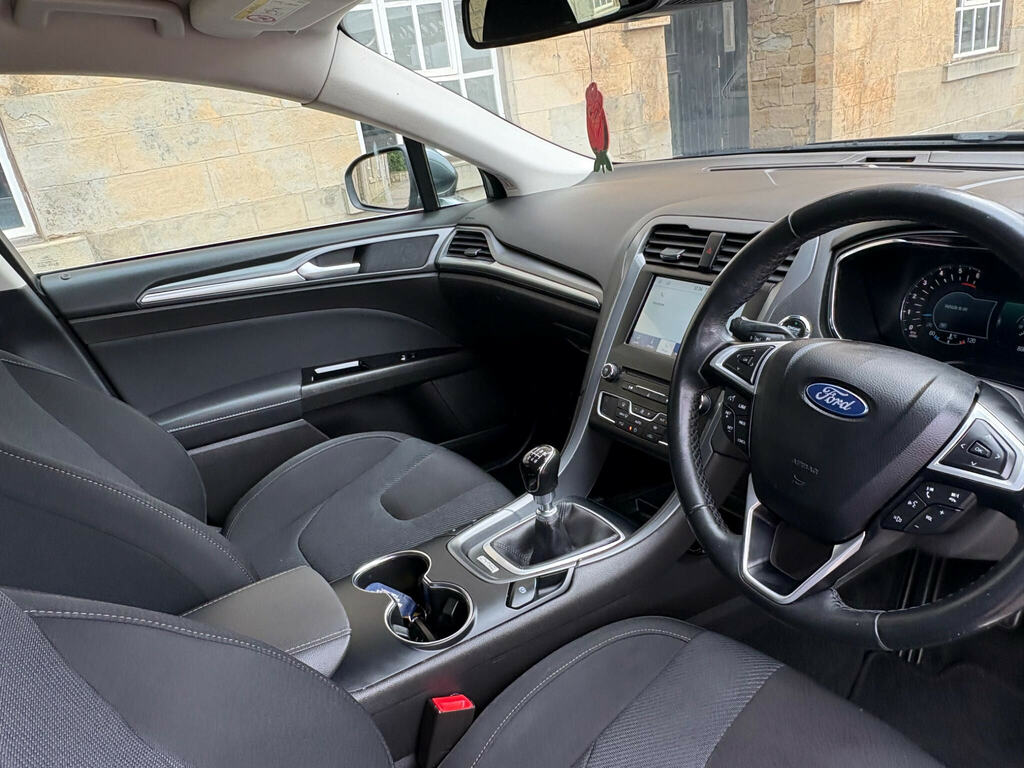 Ford Mondeo #25