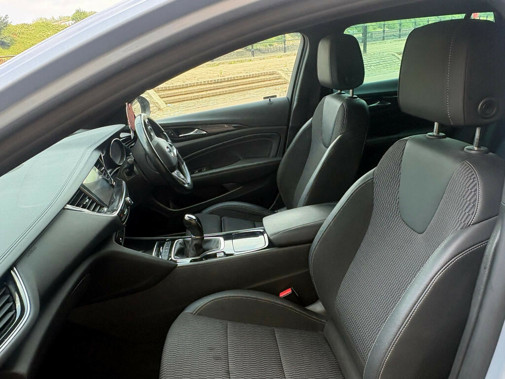 Vauxhall Insignia Grey #31