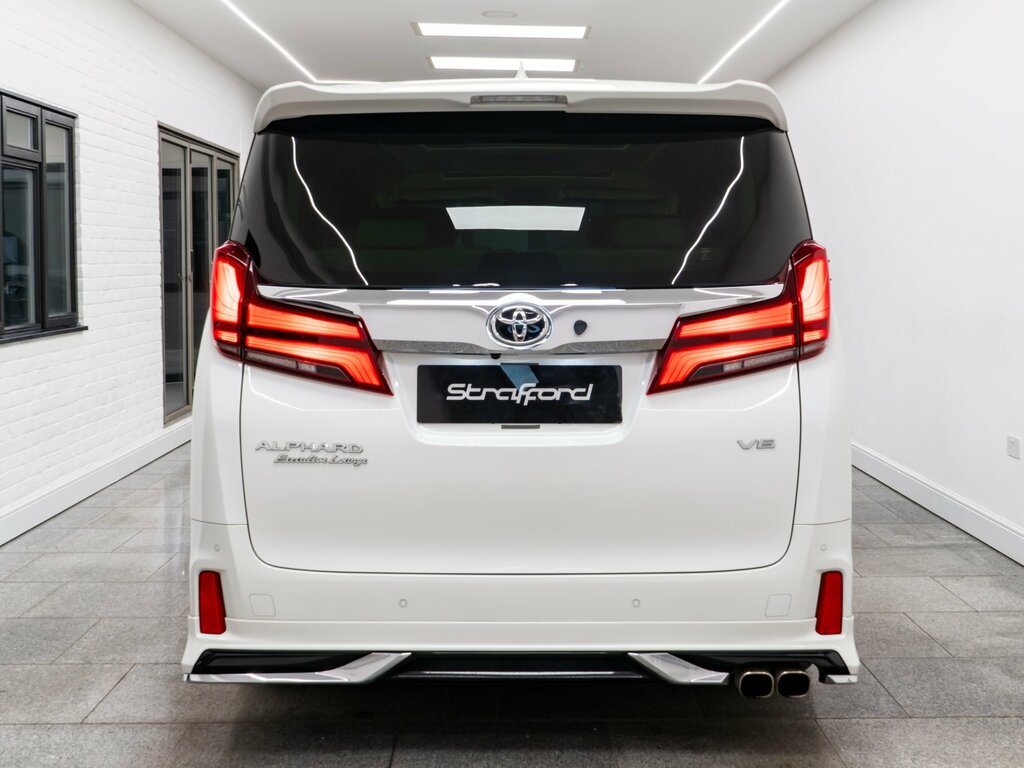 Toyota Alphard 2022 22 Gold #12