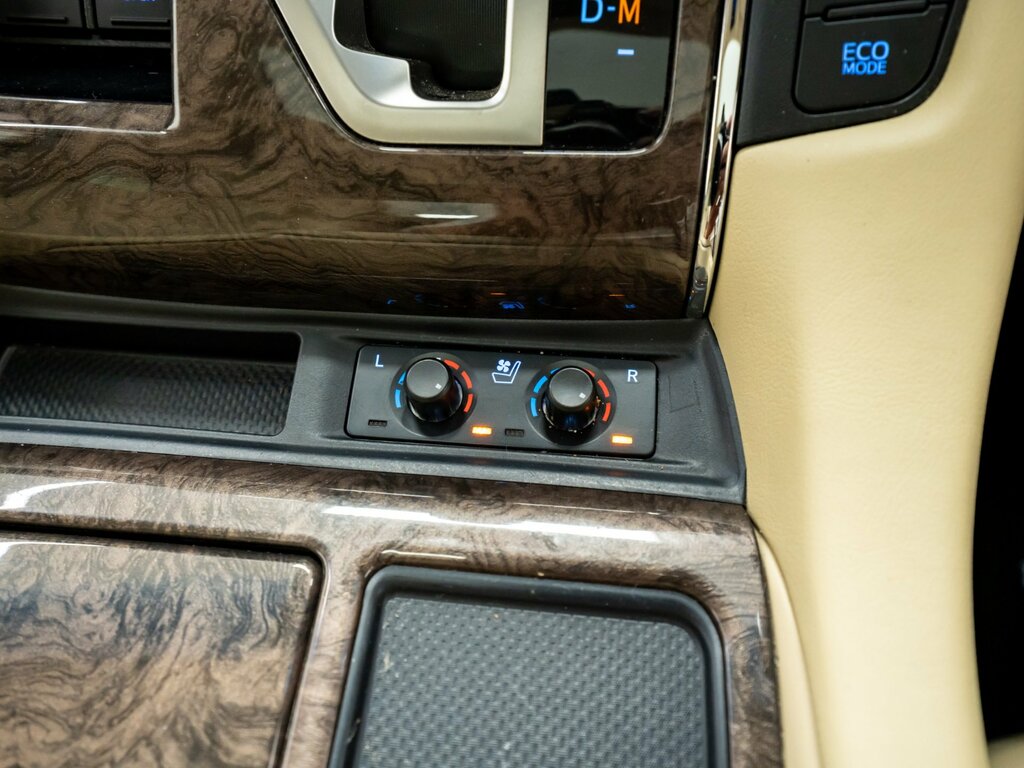 Toyota Alphard 2022 22 Gold #41