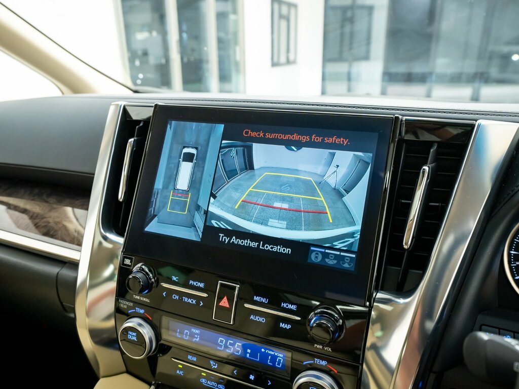 Toyota Alphard 2022 22 Gold #50