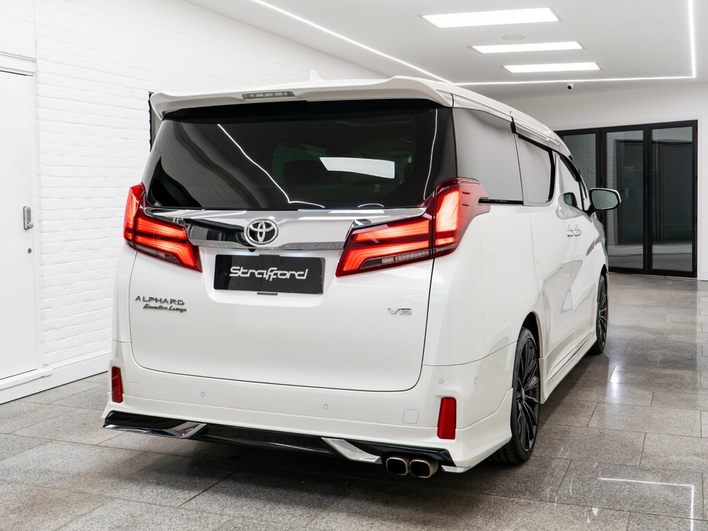 Toyota Alphard 2022 22 Gold #3