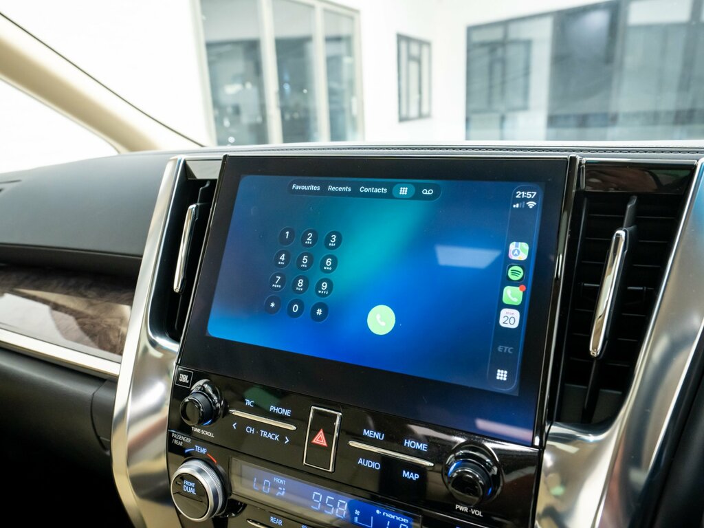 Toyota Alphard 2022 22 Gold #53