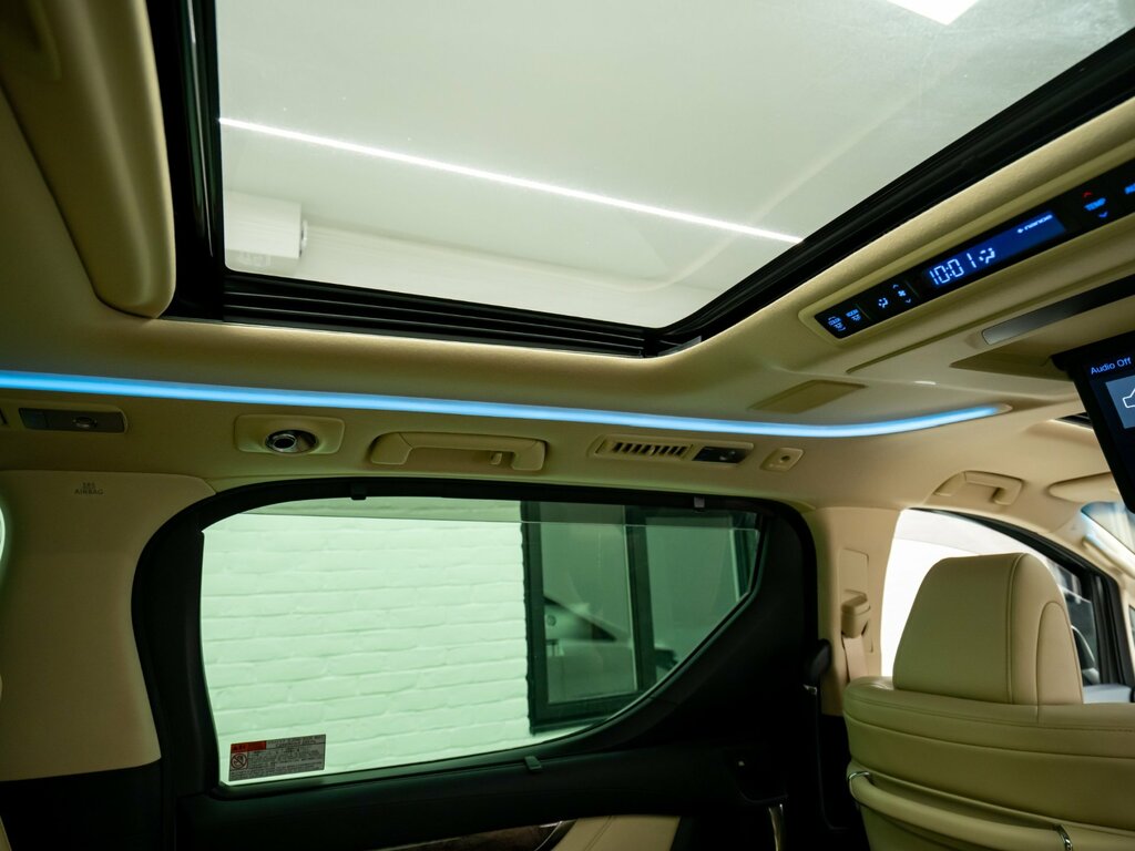 Toyota Alphard 2022 22 Gold #63