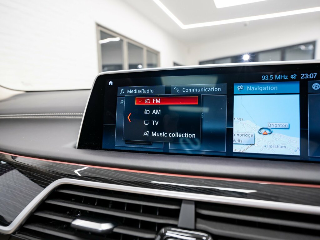 BMW 7 Series Saloon 2.0 Black #45